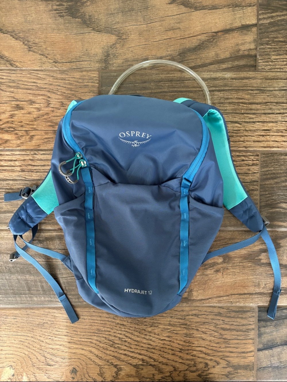 OSPREY Hydration Pack in Navy & Teal Accent